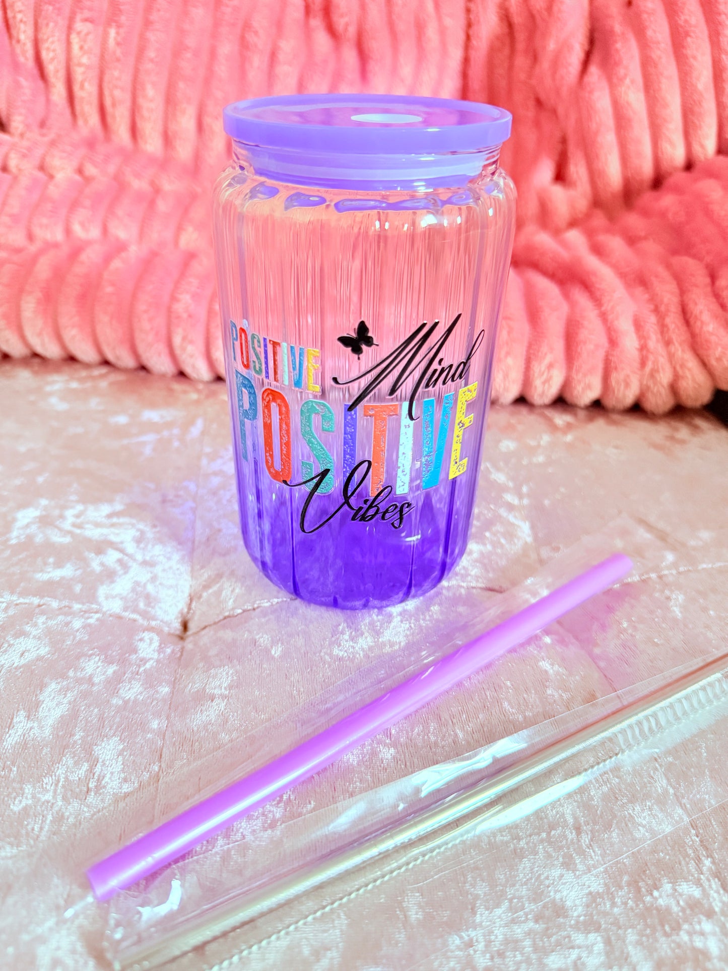 Drinking glass with straws, choice of designs.