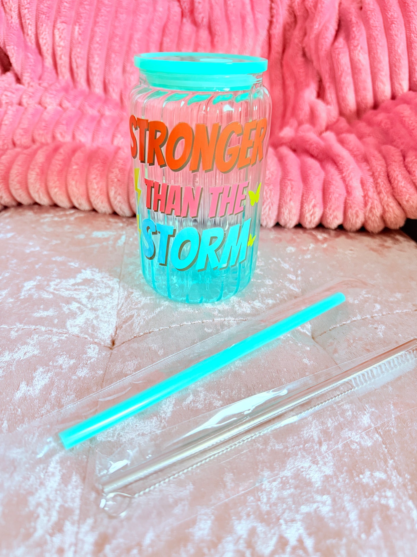 Drinking glass with straws, choice of designs.
