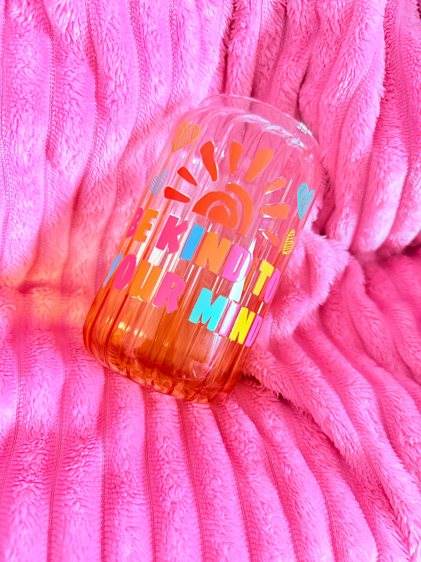 Drinking glass with straws, choice of designs.